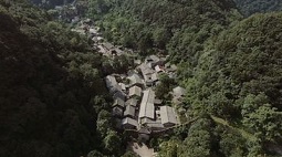 贵州安顺地戏：非遗展演再现古老戏剧